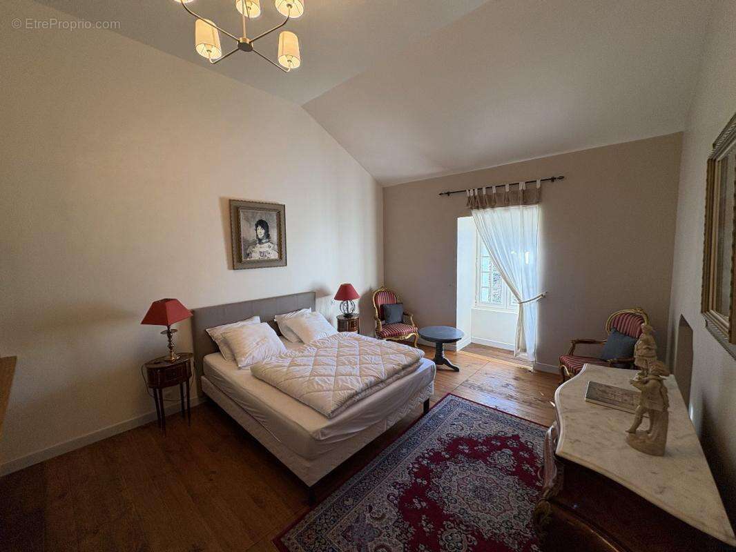 Maison à SAINTE-ORSE