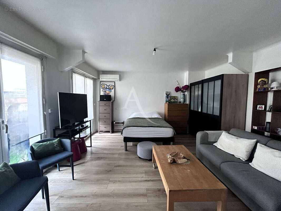 Appartement à CAGNES-SUR-MER