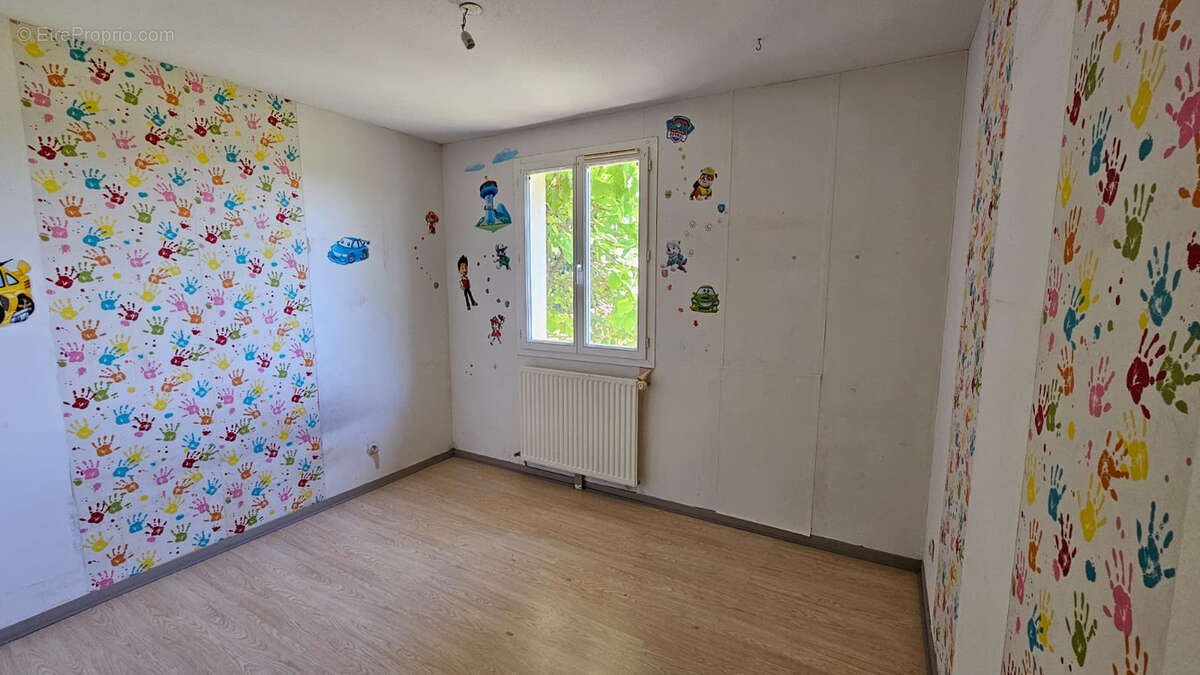 Maison à L'ISLE-D'ABEAU