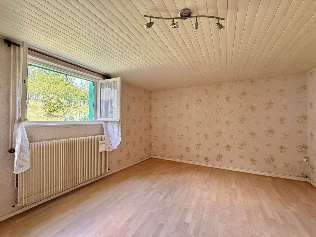 Maison à AUVILLARS-SUR-SAONE