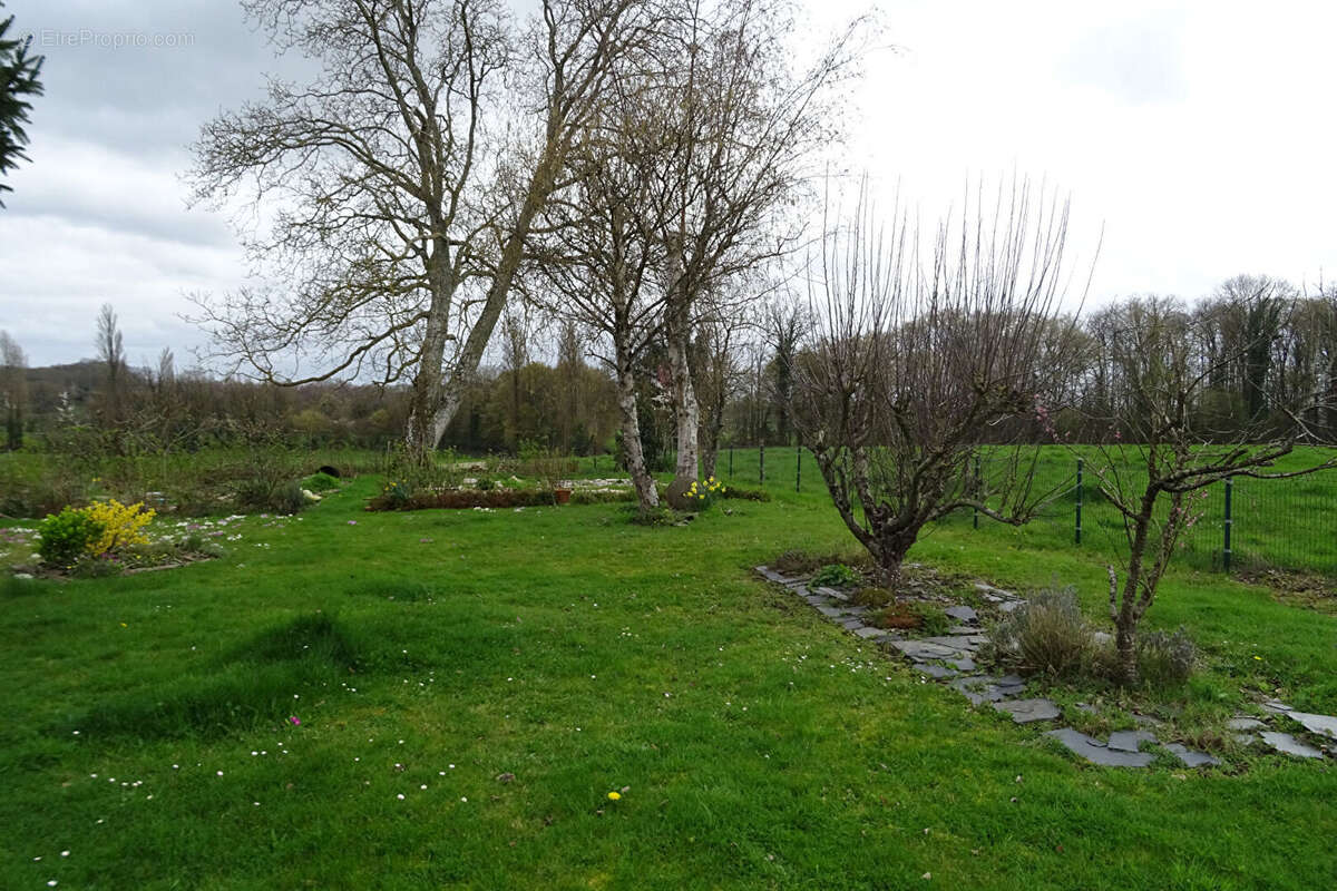 Maison à LA FERTE-BERNARD