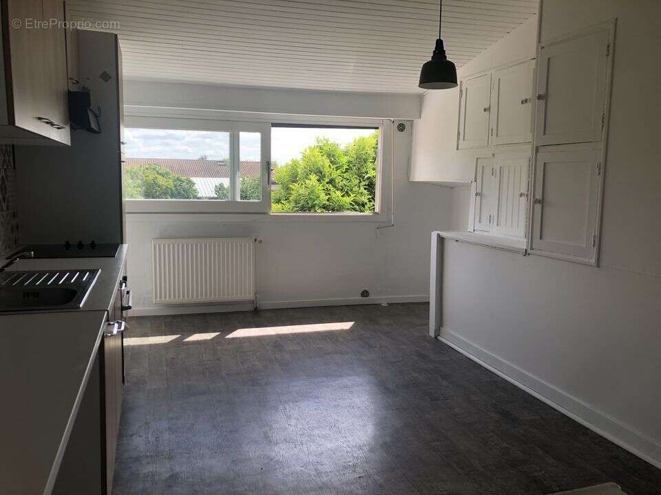 CUISINE EQUIPEE  - Maison à PAUILLAC