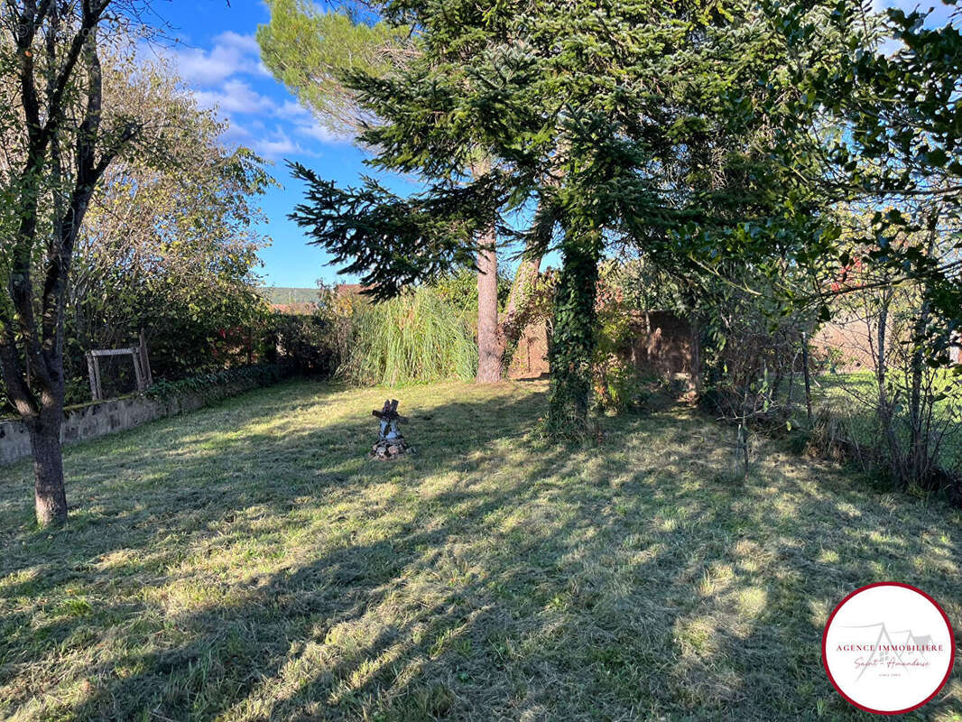 Maison à SAINT-AMAND-MONTROND