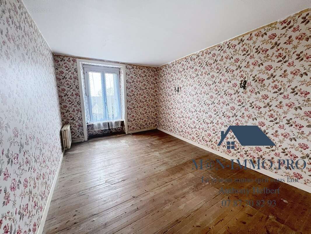 Maison à UZEL