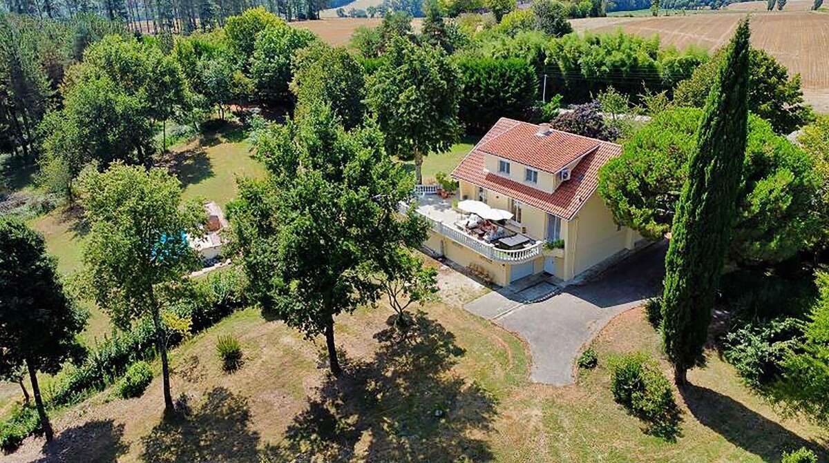 Maison à SEYCHES