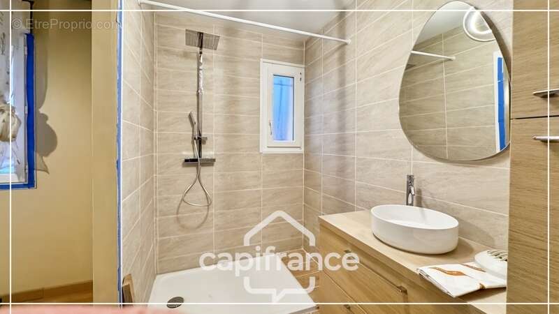 Maison à CAUDECOSTE