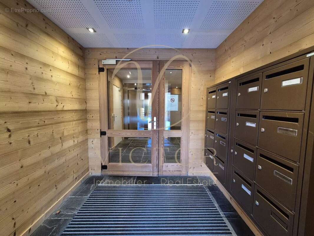 Appartement à SAINT-ETIENNE-DE-TINEE