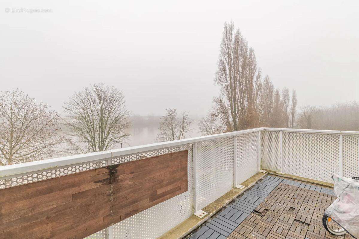 Appartement à VILLENEUVE-LE-ROI