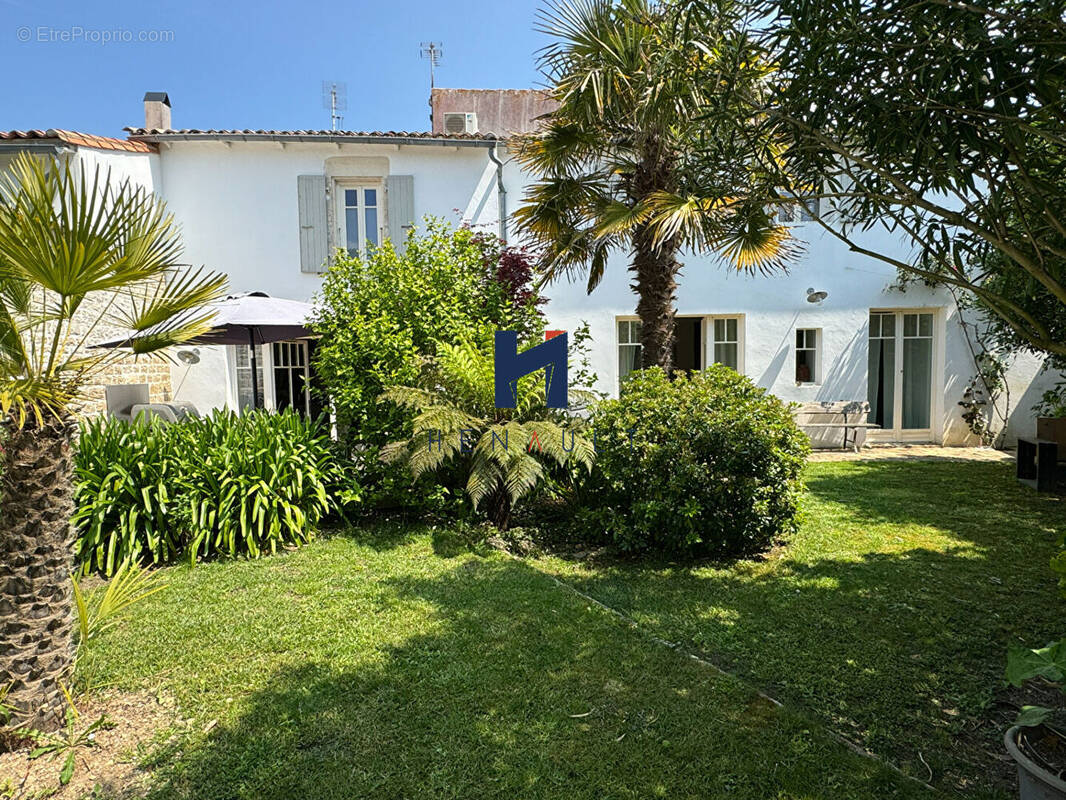 Maison à SAINTE-MARIE-DE-RE