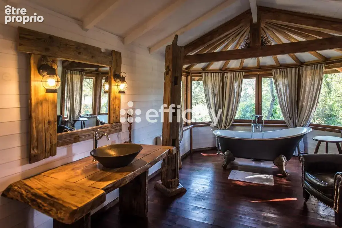Locaux/Biens immobiliers - photo 11