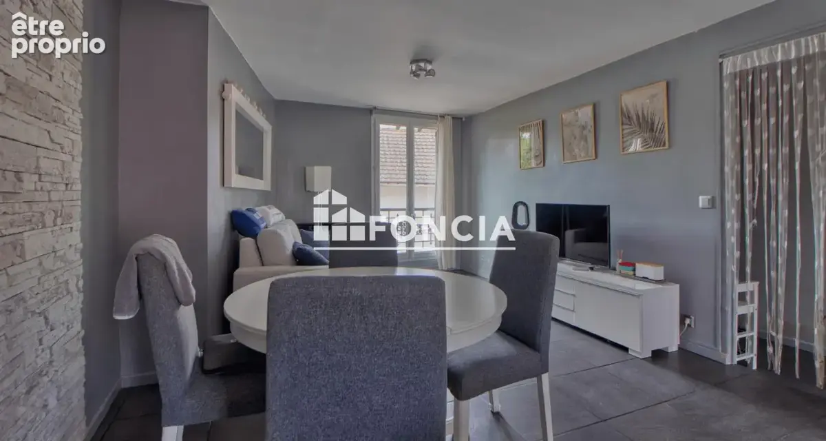 Coup de coeur foncia – grand t2 en duplex avec un charme fou + cave en sous-sol - photo 9