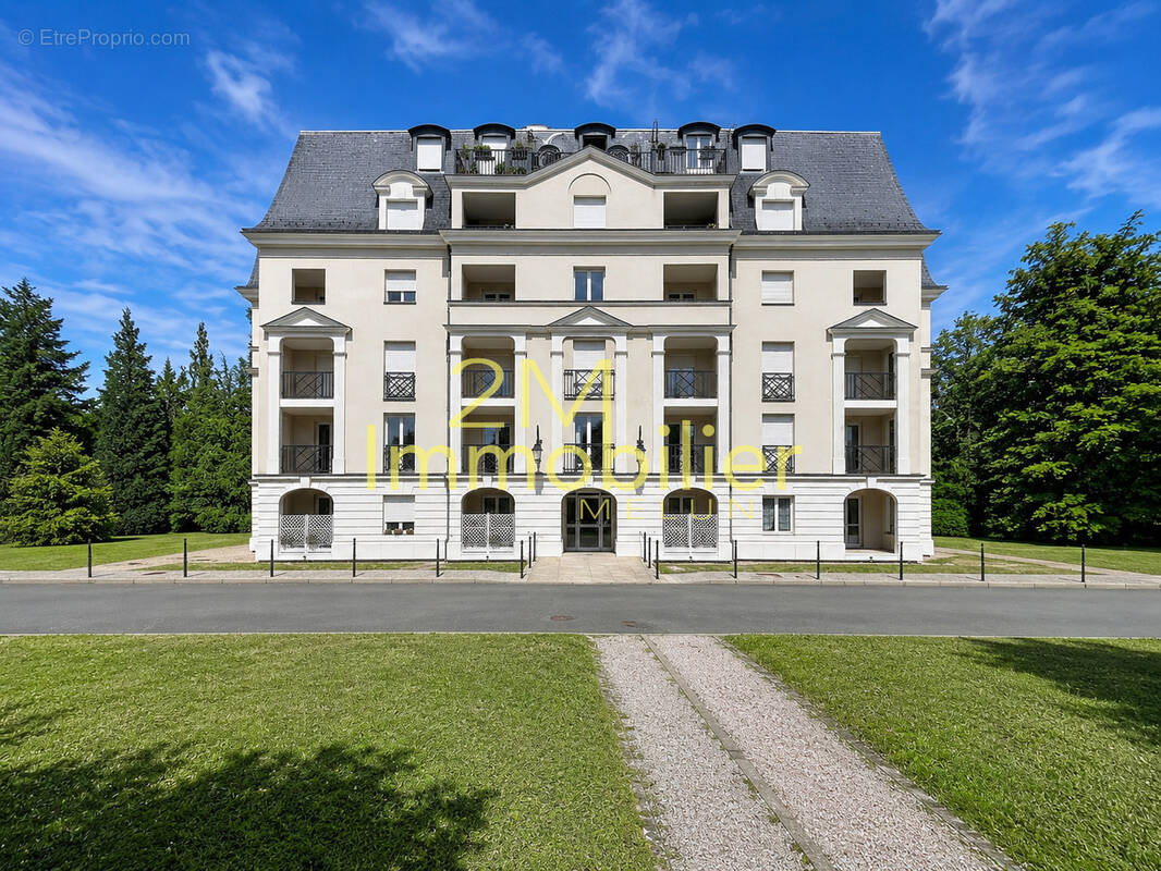 Appartement à DAMMARIE-LES-LYS