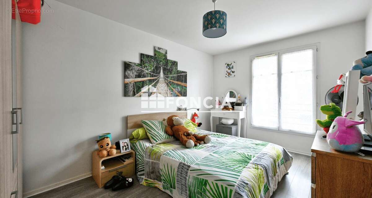 Appartement à VAUREAL