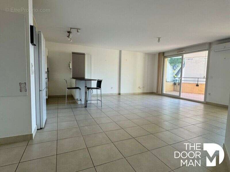 Appartement à HYERES