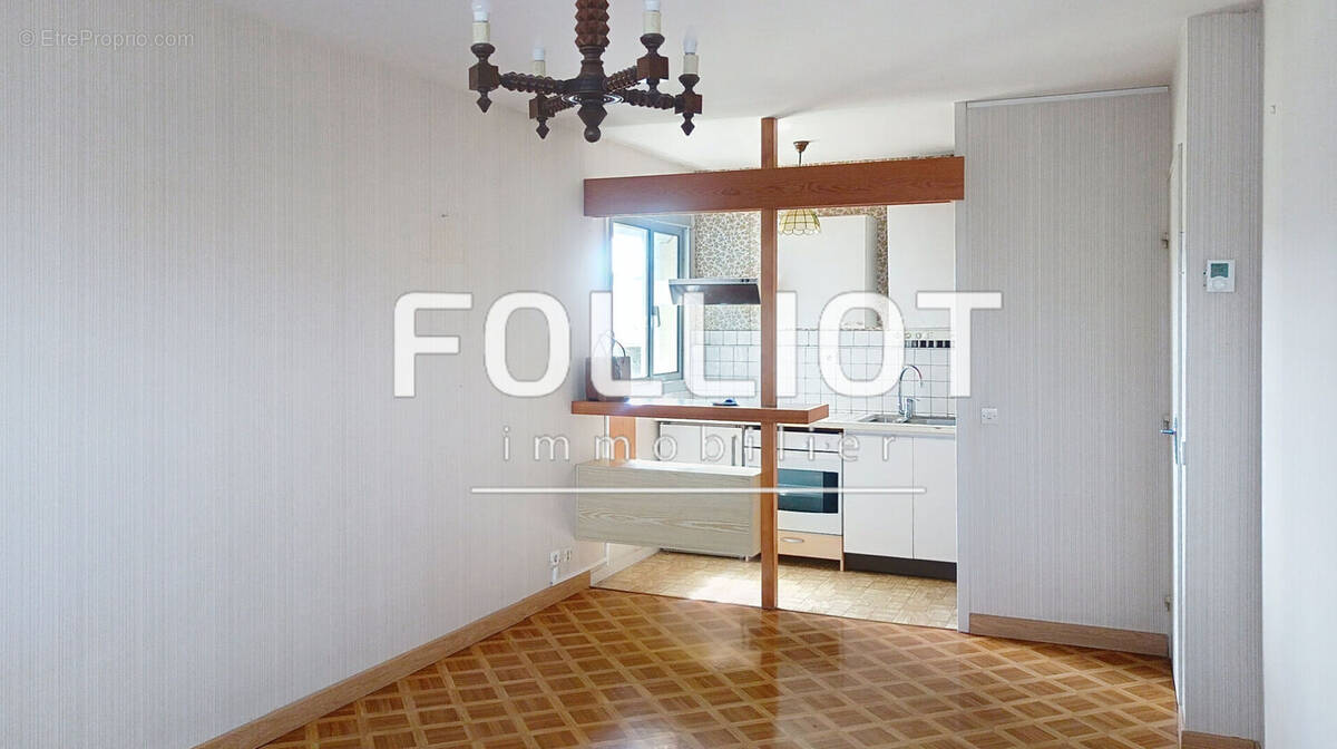 Appartement à COURSEULLES-SUR-MER