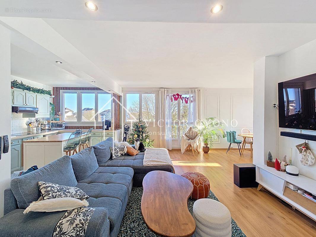 Appartement à SAINT-CYR-SUR-LOIRE