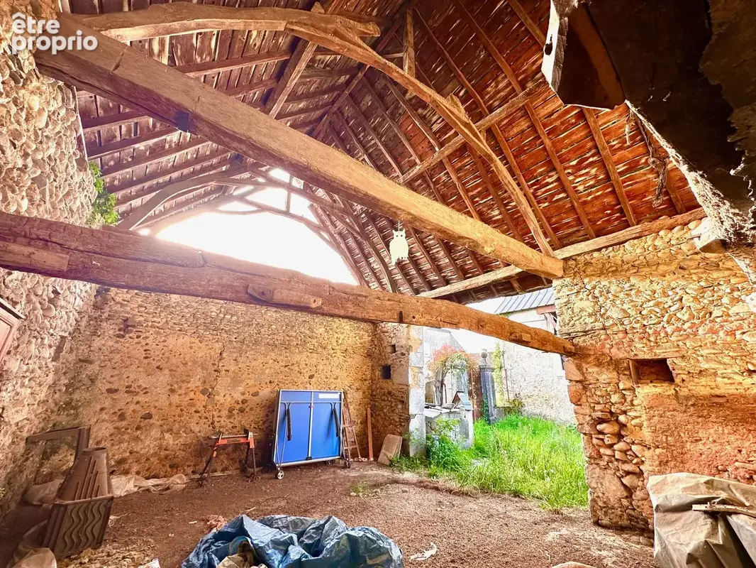 Maison de village  rue Maninat + dépendances - photo 3