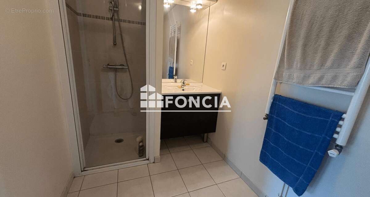 Rennes entre centre-ville et chu - t1 bis de 35 m2 avec stationnement interieur - photo 4
