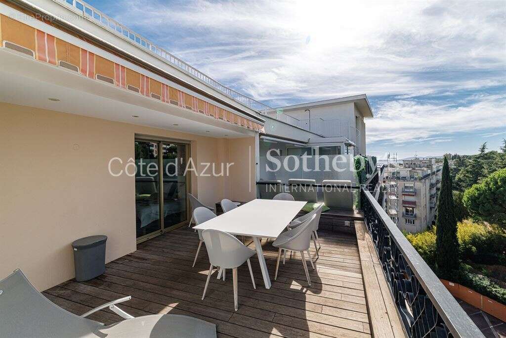 Appartement à NICE