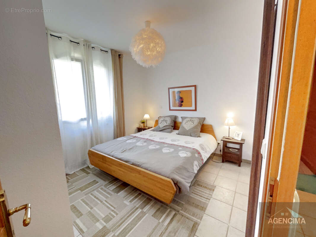 Maison à PINET
