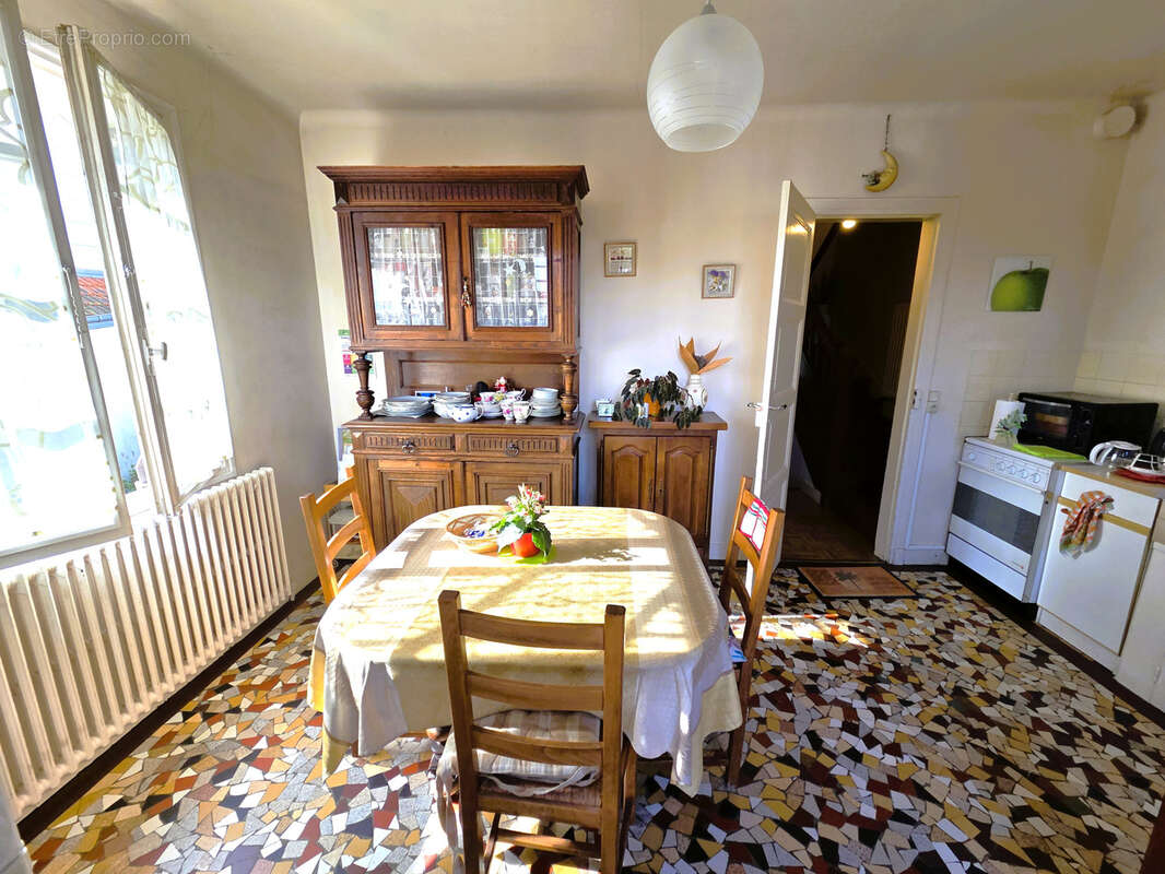 Maison à JUVISY-SUR-ORGE