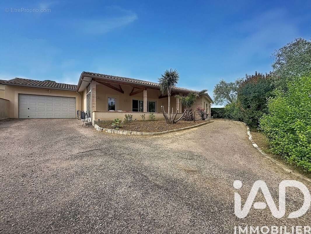 Photo 2 - Maison à BEAUMONT-DE-LOMAGNE