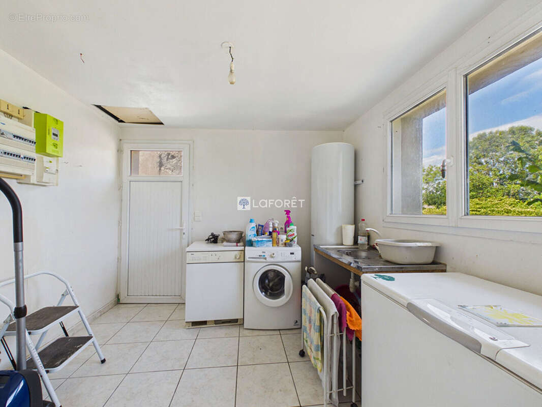 Maison Lannedern 5 pièce(s) 111,4 m2 - photo 4