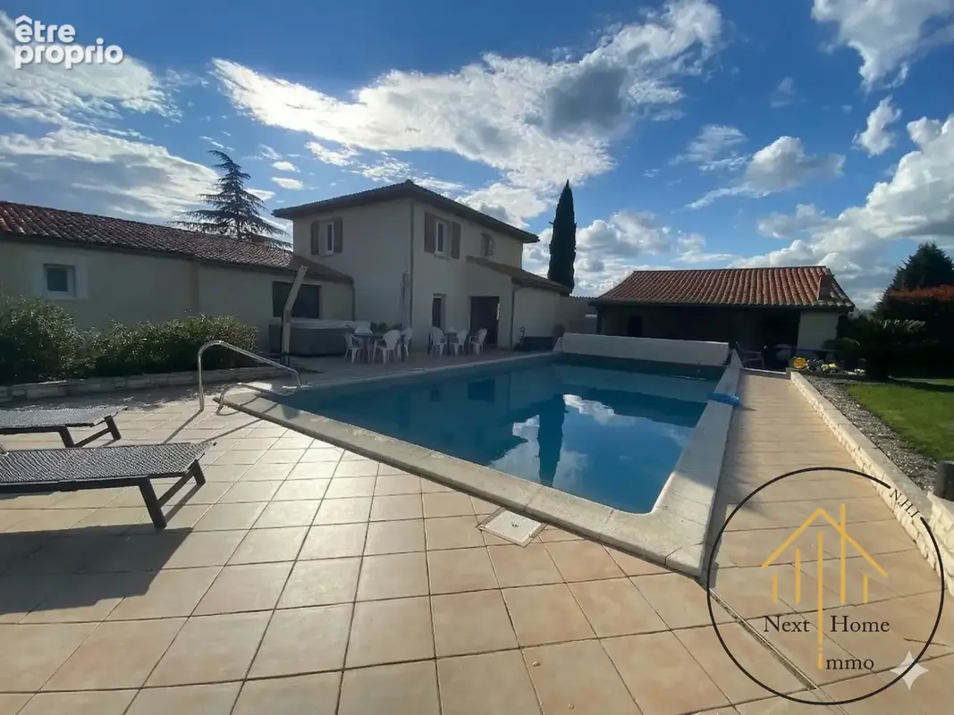 Photo Maison à Oriolles au prix de 335 000€
