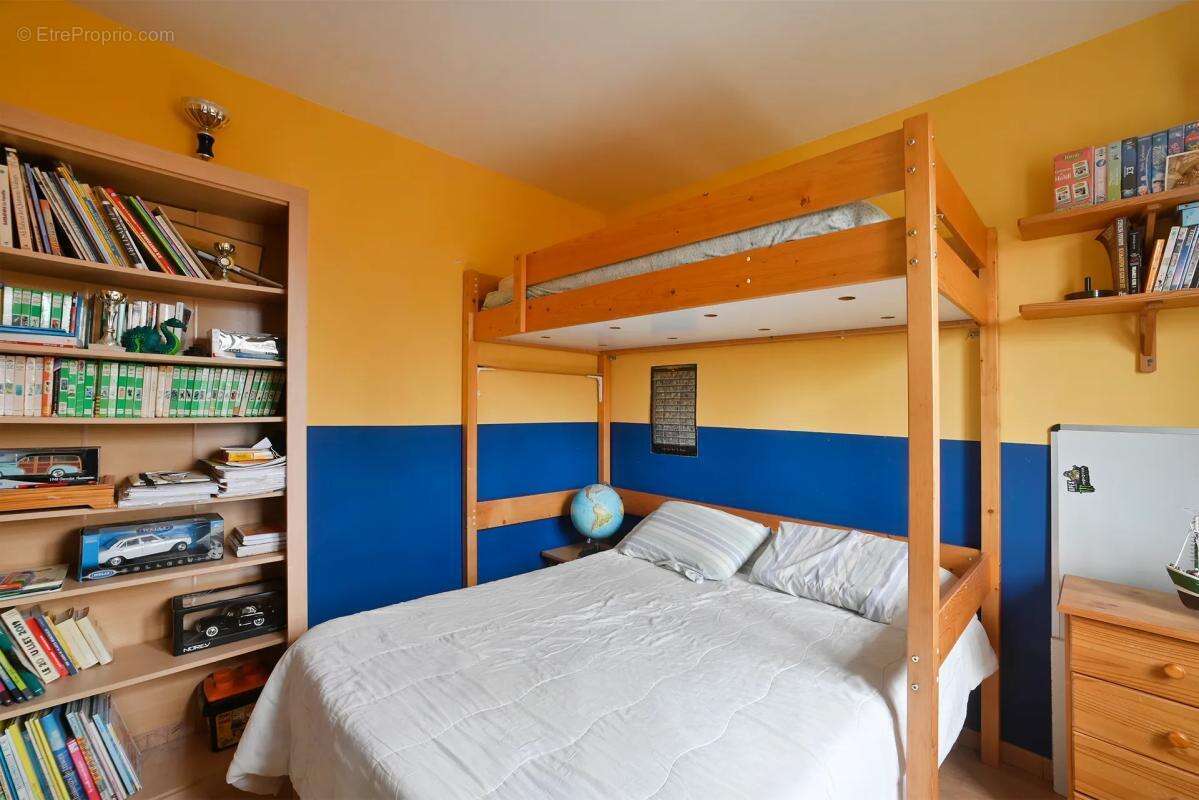 Maison à SAINT-PAUL-TROIS-CHATEAUX