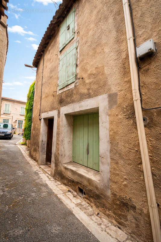 Maison à PEYRIAC-MINERVOIS