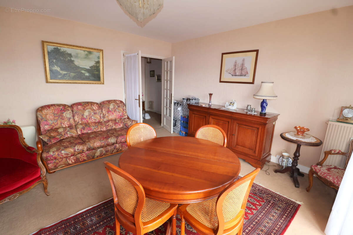Nouveau en centre ville, beau 2 pièces de 44.85 m2  avec balcon et grande cave - photo 6