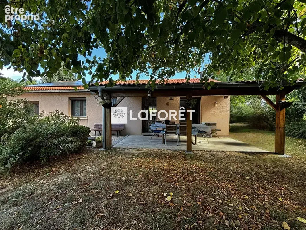 Maison à vendre Saint Marcel 6 pièce(s) 140m2 - photo 3