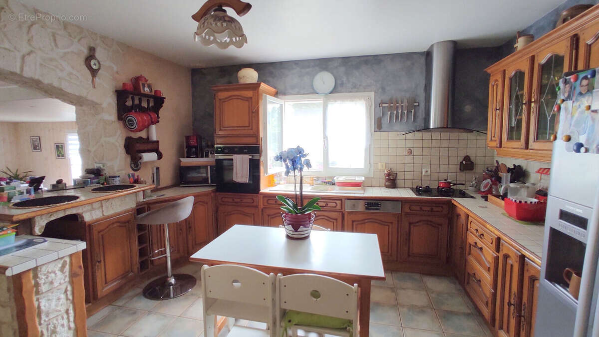 Maison à AVAILLES-EN-CHATELLERAULT