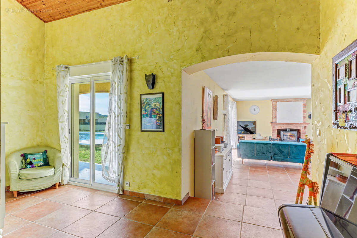 LAPEYROUSSE-FOSSAT Maison 200 m2 à vendre - photo 11