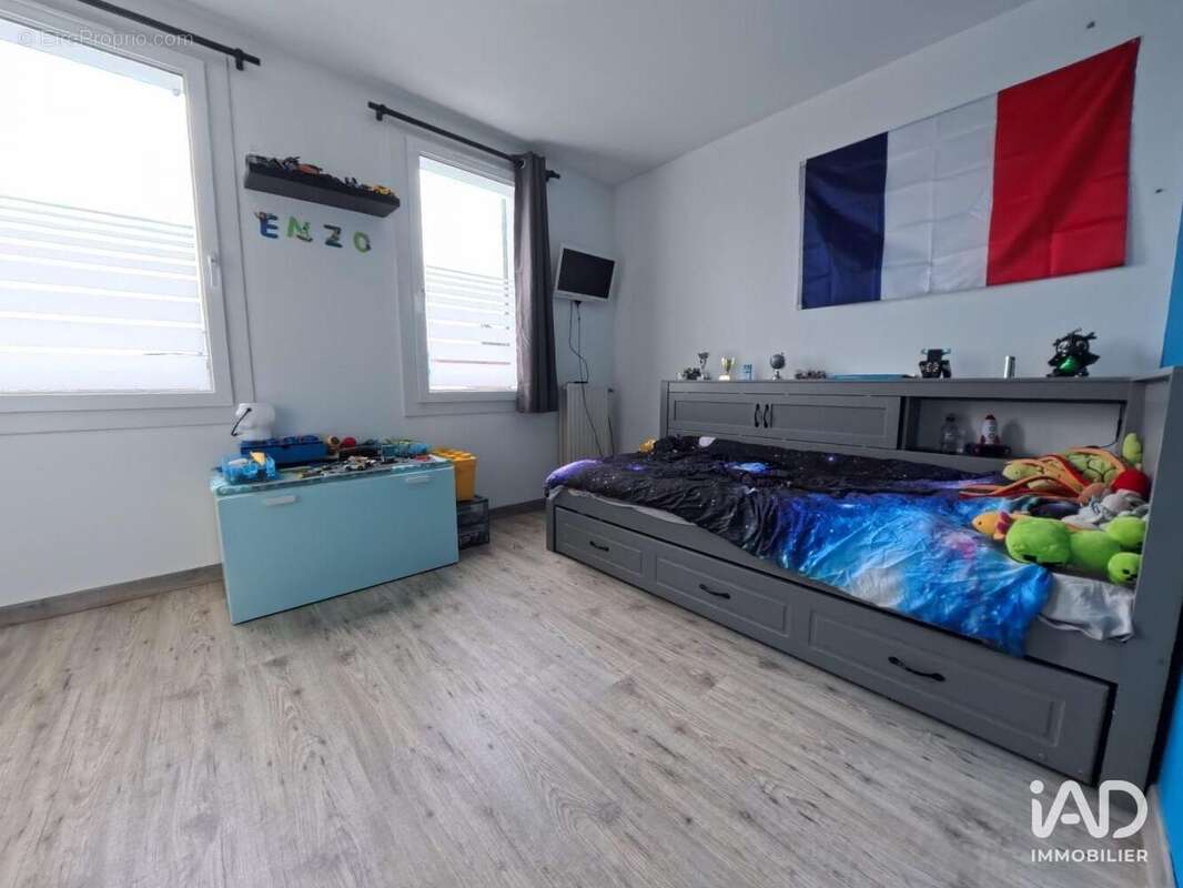 Photo 8 - Maison à VERT-SAINT-DENIS