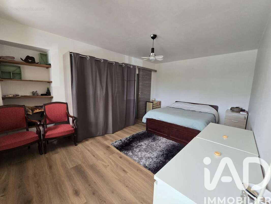 Maison 120 m² à Jupilles  - photo 7