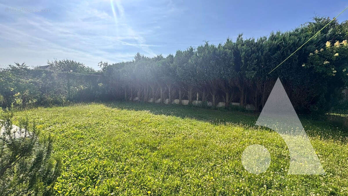 Maison à CREPY-EN-VALOIS