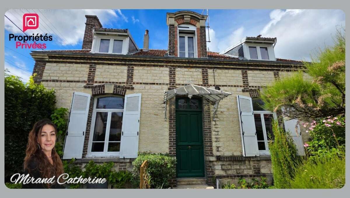 Maison à SAINTE-SAVINE