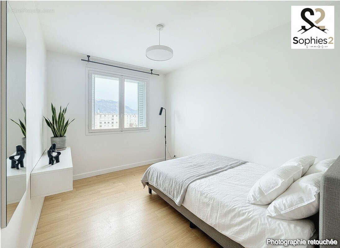Appartement à SAINT-MARTIN-D'HERES