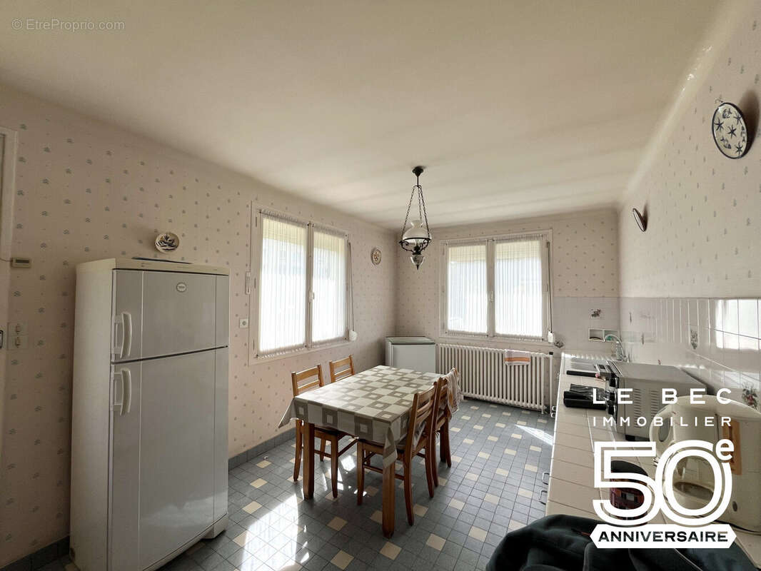Maison 120 m² à Vannes  - photo 4