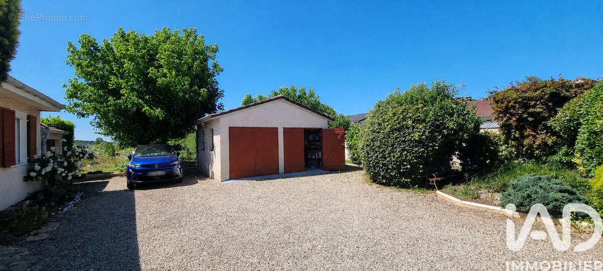 Photo 3 - Maison à SAINT-MARTIN-BELLE-ROCHE