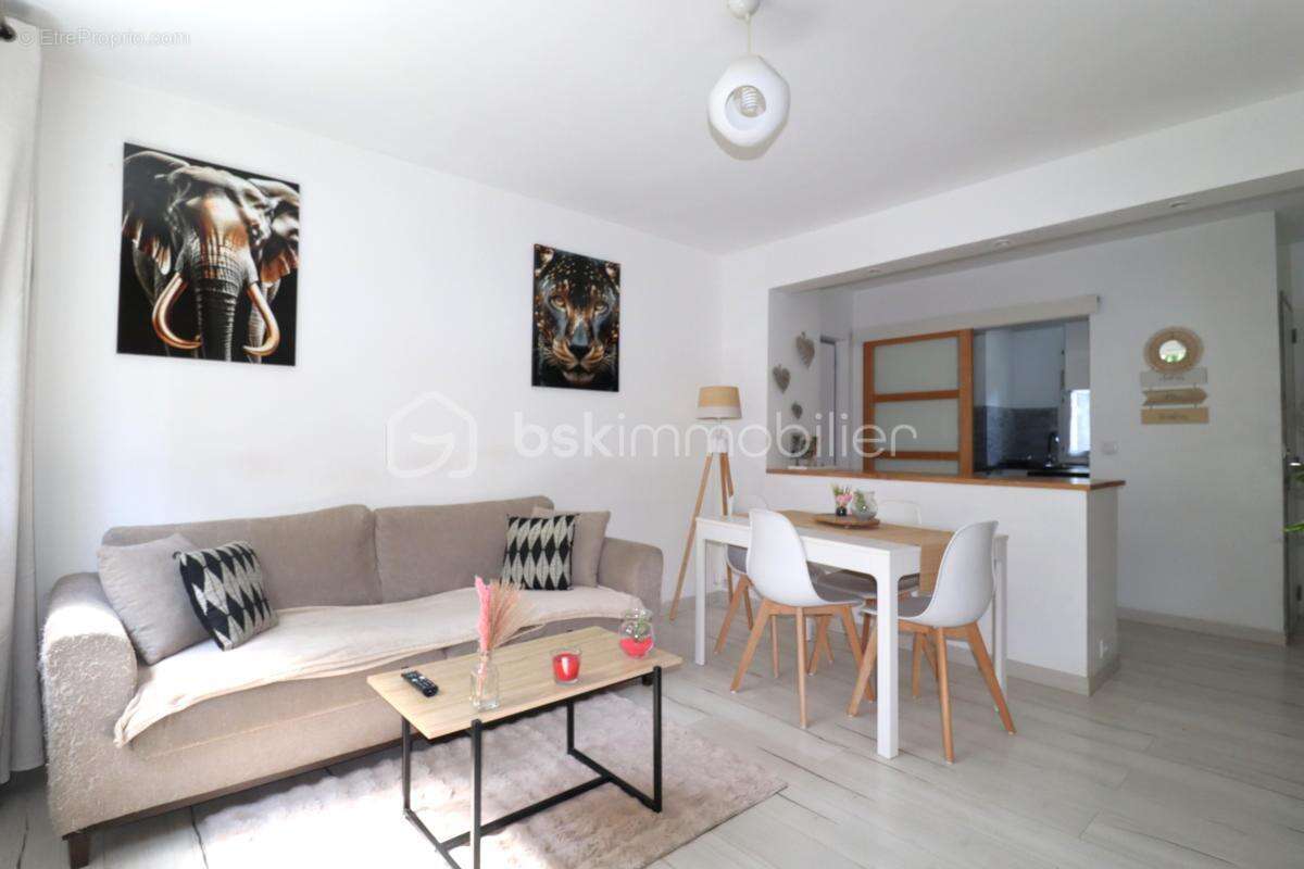 Appartement à SAINT-GERMAIN-LES-ARPAJON