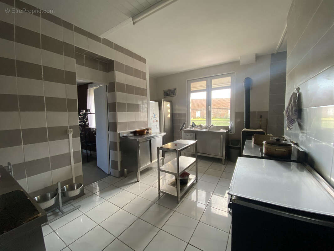 Maison à AVESNES-LE-COMTE