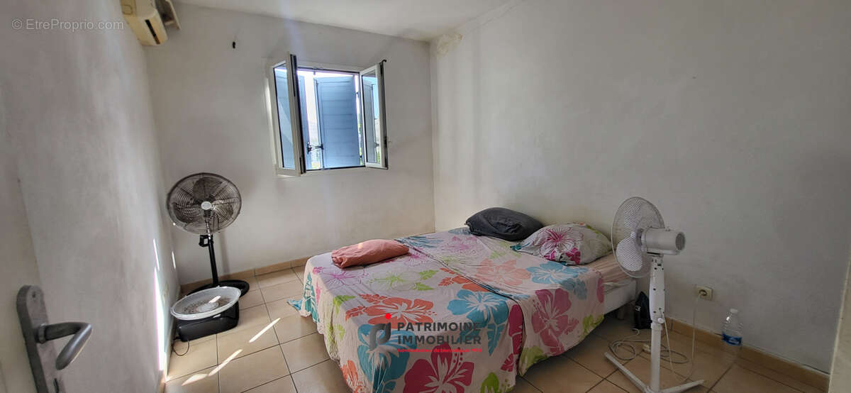 Appartement à LES ABYMES