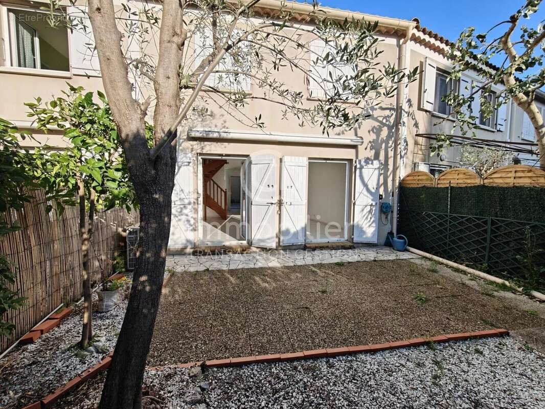 Maison à LE CANNET