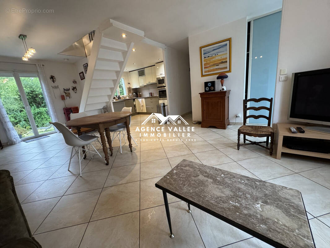 Maison à CORBEIL-ESSONNES