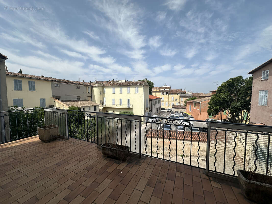 Appartement à BRIGNOLES