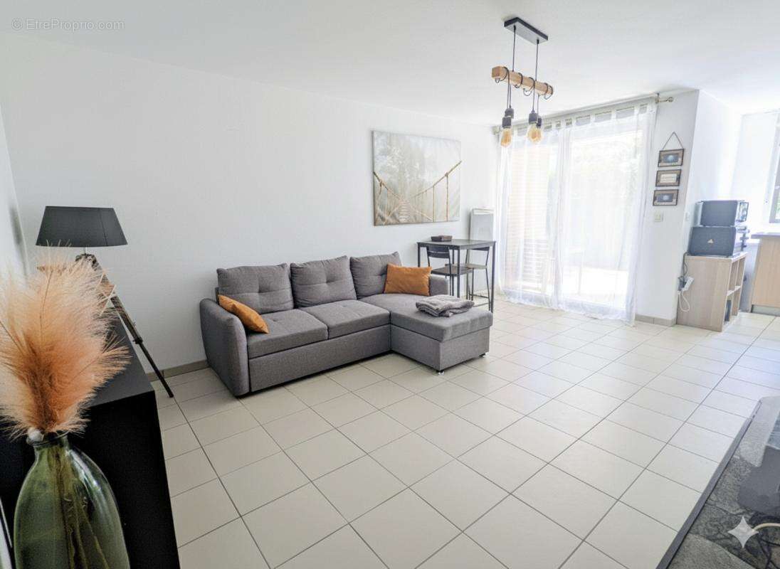 Appartement à SAINT-ORENS-DE-GAMEVILLE