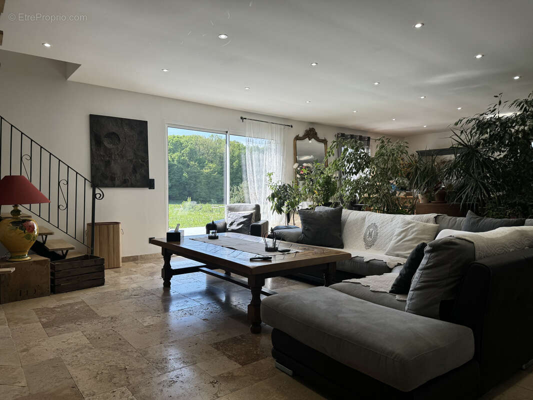 Maison à CHAMBEUGLE