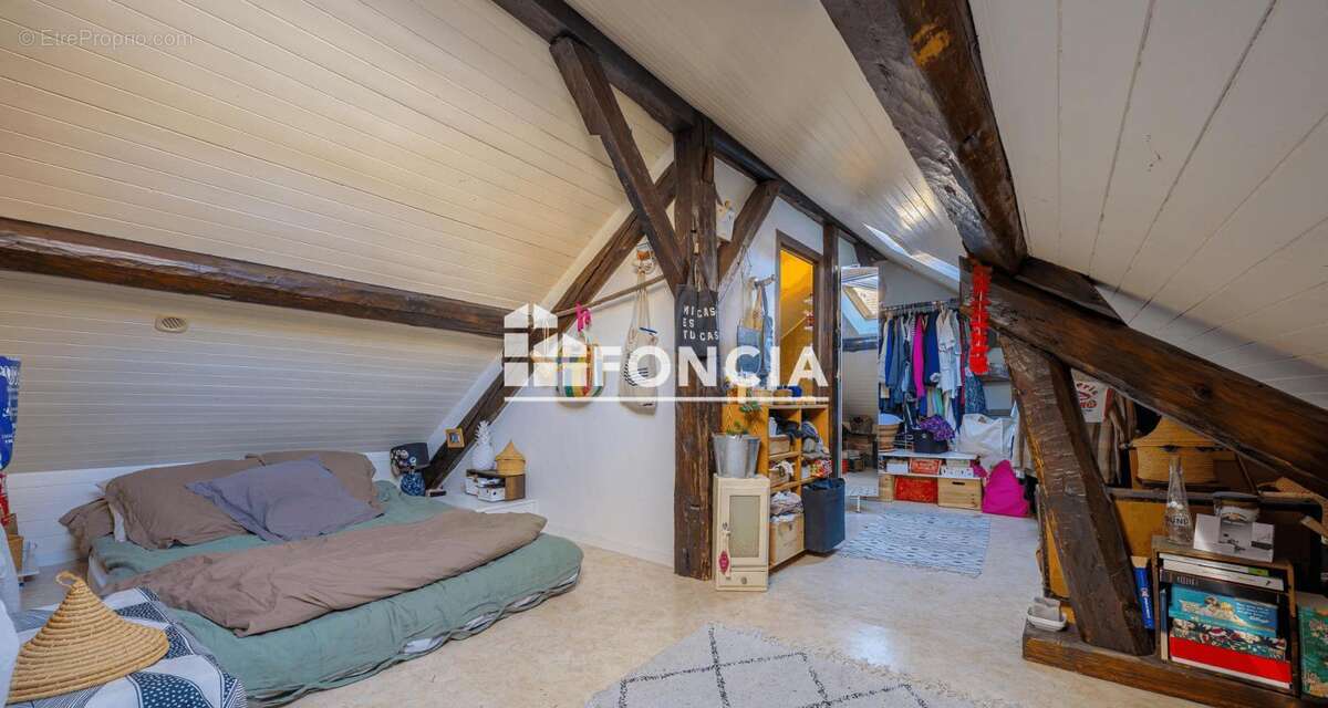 Appartement vieille ville au calme - photo 7